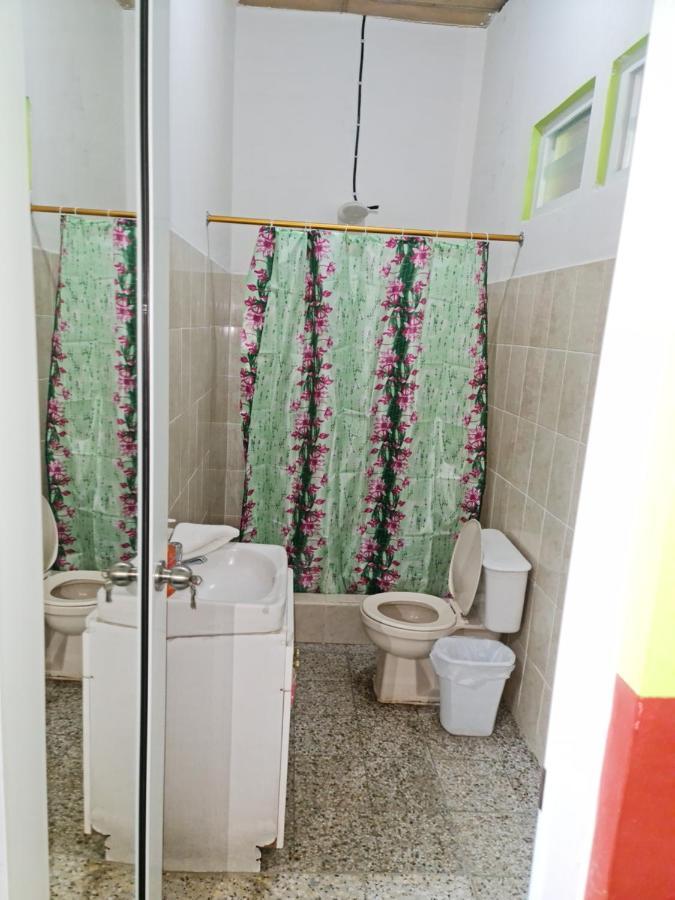 Hotel Kasa Kamelot Las Rosas 케트살테낭고 외부 사진
